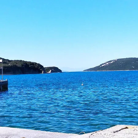 Dominique, With Private Terrace 公寓 苏佩塔斯卡德拉加