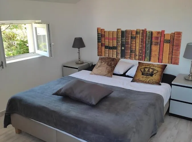 公寓 Dominique, With Private Terrace